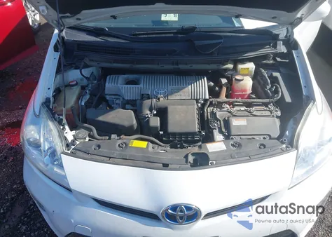 2015 Toyota Prius Two z USA, uszkodzony, nr VIN JTDKN3DUXF1937871